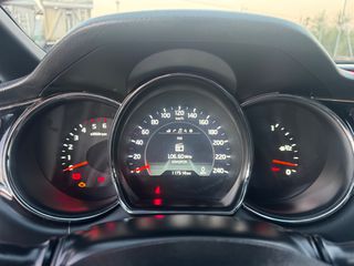 Kia Ceed / cee'd 2017 GT LINE-thumb-52