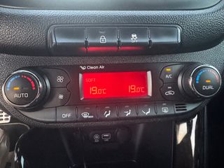Kia Ceed / cee'd 2017 GT LINE-thumb-55