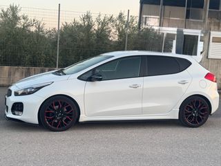 Kia Ceed / cee'd 2017 GT LINE-thumb-20
