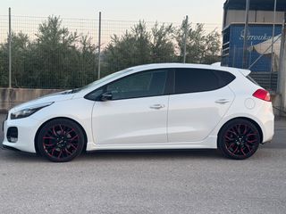 Kia Ceed / cee'd 2017 GT LINE-thumb-21