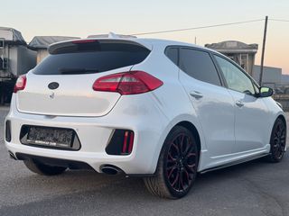 Kia Ceed / cee'd 2017 GT LINE-thumb-31