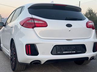 Kia Ceed / cee'd 2017 GT LINE-thumb-35