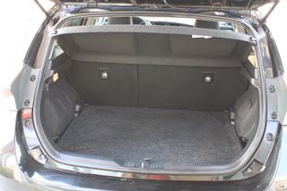 Toyota Auris 2016 1.6 D-4D EXECUTIVE-thumb-44