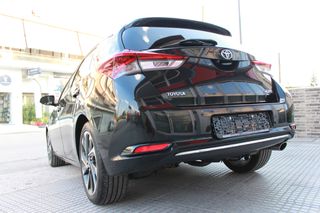 Toyota Auris 2016 1.6 D-4D EXECUTIVE-thumb-11