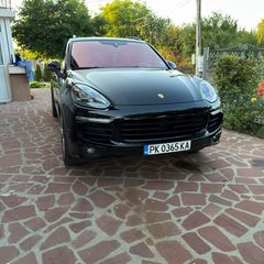 Porsche Cayenne 2015 GTS