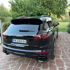 Porsche Cayenne 2015 GTS-thumb-9