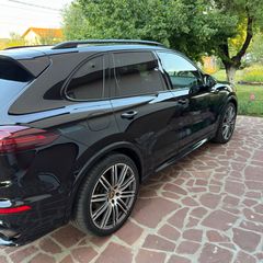 Porsche Cayenne 2015 GTS-thumb-10