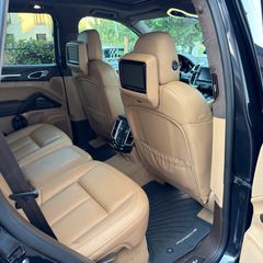 Porsche Cayenne 2015 GTS-thumb-17