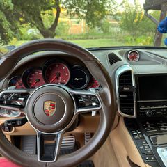 Porsche Cayenne 2015 GTS-thumb-27
