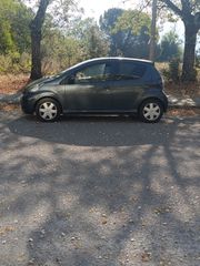 Toyota Aygo 2011 AYGO 1.0 5θ