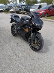 Yamaha YZF-R1 2008-thumb-2