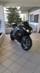 Yamaha YZF-R1 2008-thumb-10