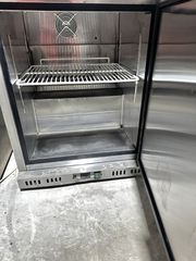 Επαγγελματικό Ψυγείο Συντήρησης INOX (60×60×85cm)