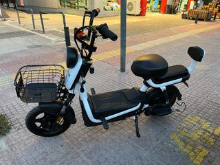 Emw 2026 EMW Runner G60 (Ηλεκτρικό - Χωρίς Δίπλωμα) – 25km-thumb-2