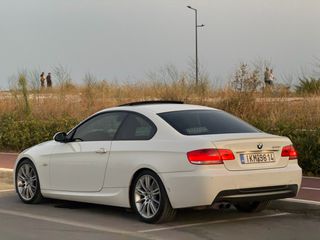 Bmw 325 2008 coupe