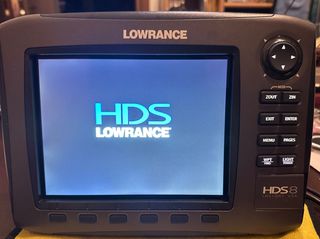 Lowrance HDS 8 GEN 2-thumb-1