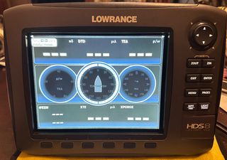 Lowrance HDS 8 GEN 2-thumb-2