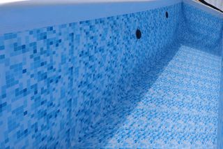 Pool with extra equipment-thumb-15