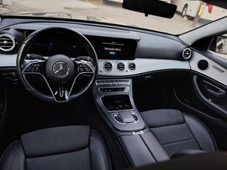 Mercedes-Benz E 220 2021 AVANTGARDE 9G-thumb-10