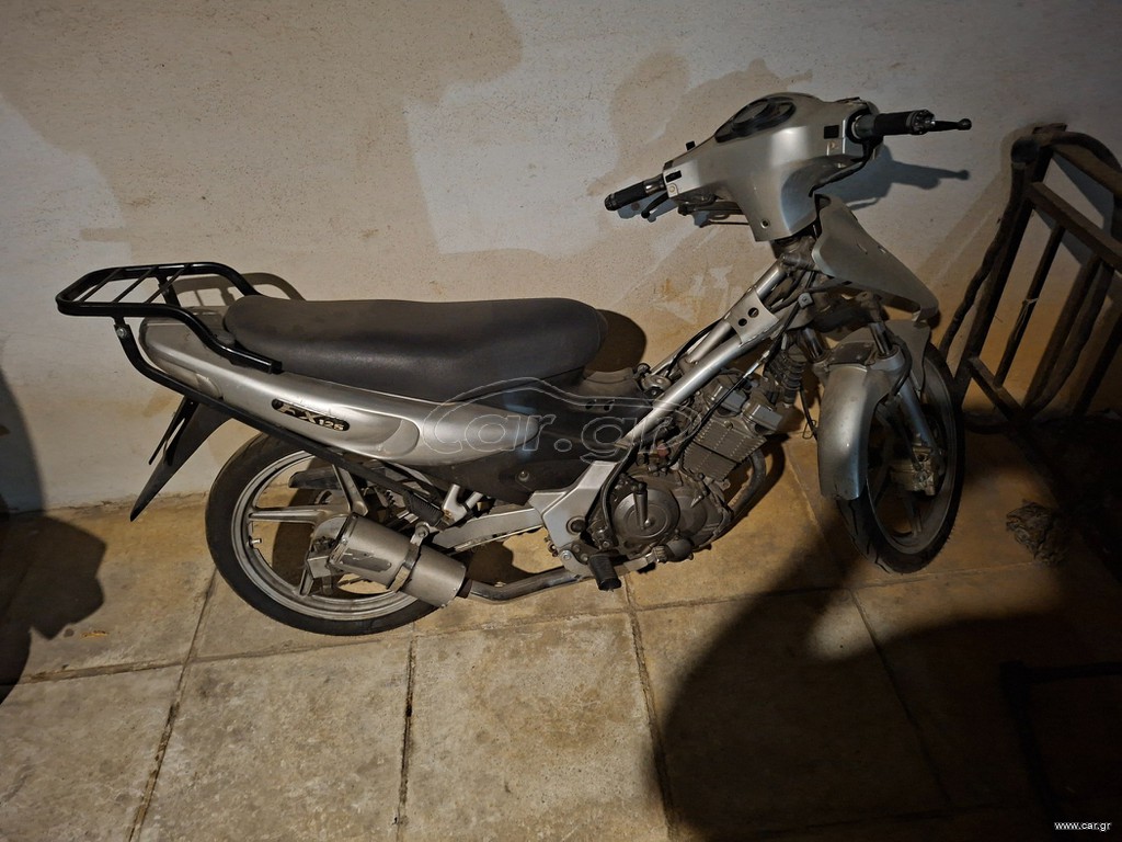 Suzuki FX 125 2002 SUZUKI FX 125