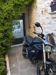 Triumph Street Triple 675 2009