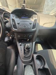 Ford Focus 2018-thumb-8