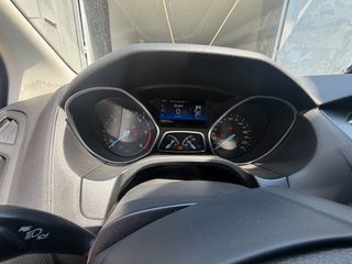 Ford Focus 2018-thumb-9