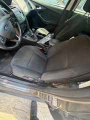 Ford Focus 2018-thumb-10
