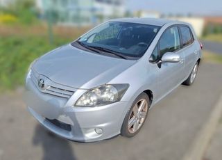 Toyota Auris 2011 1.4 D4D-Clima-6 TAXYTO-thumb-2