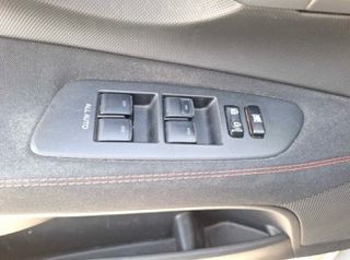 Toyota Auris 2011 1.4 D4D-Clima-6 TAXYTO-thumb-9