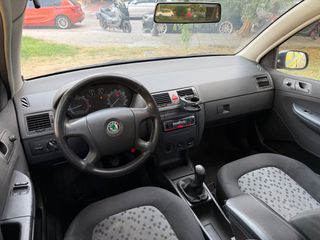 Skoda Fabia 2006 EYKAIRIA-thumb-17