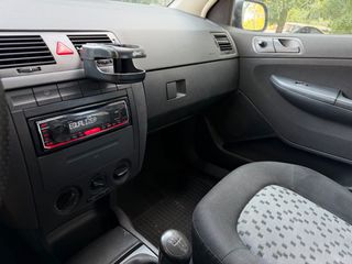 Skoda Fabia 2006 EYKAIRIA-thumb-21