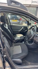 Dacia Duster 2017 4X4 DIESEL-thumb-4