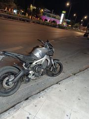 Yamaha MT-09 2014-thumb-2