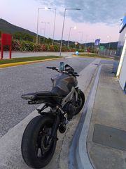Yamaha MT-09 2014-thumb-7