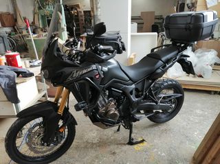 Honda CRF 1000 2016 DCT-thumb-1