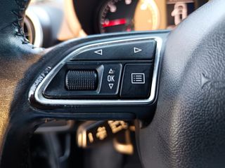 Audi A1 2015 SPORTBACK S-TRONIC Business Line-thumb-28