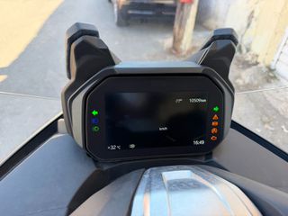 Bmw C 400 GT 2022 C 400 GT-thumb-9
