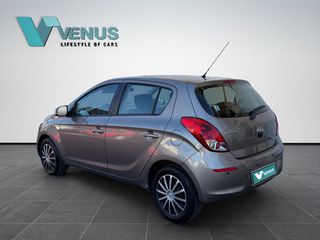 Hyundai i 20 2013 CRDI DIESEL-thumb-2