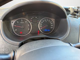 Hyundai i 20 2013 CRDI DIESEL-thumb-12