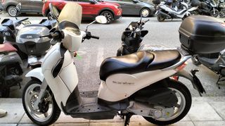 Aprilia Scarabeo 200 2013 SCARABEO 200IE-thumb-2