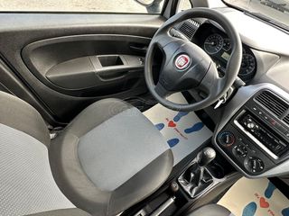 Fiat Grande Punto 2011 /// 1.3 JTD /// Multijet ///-thumb-23