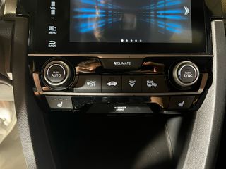 Honda Civic 2017-thumb-24