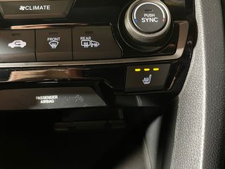 Honda Civic 2017-thumb-26