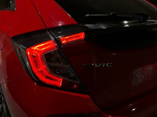 Honda Civic 2017-thumb-10