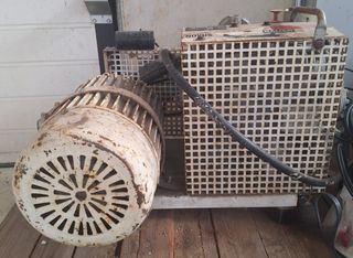 Compressor/ BAUER NOVUS N2B