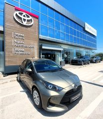 Toyota Yaris 2025 1.5 HYBRID LIVE 116HP-thumb-4