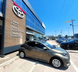 Toyota Yaris 2025 1.5 HYBRID LIVE 116HP-thumb-8