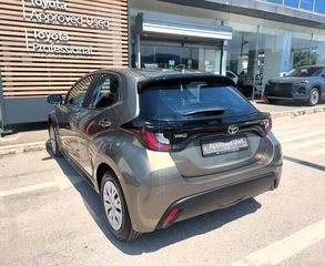 Toyota Yaris 2025 1.5 HYBRID LIVE 116HP-thumb-52