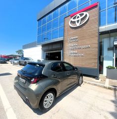 Toyota Yaris 2025 1.5 HYBRID LIVE 116HP-thumb-60